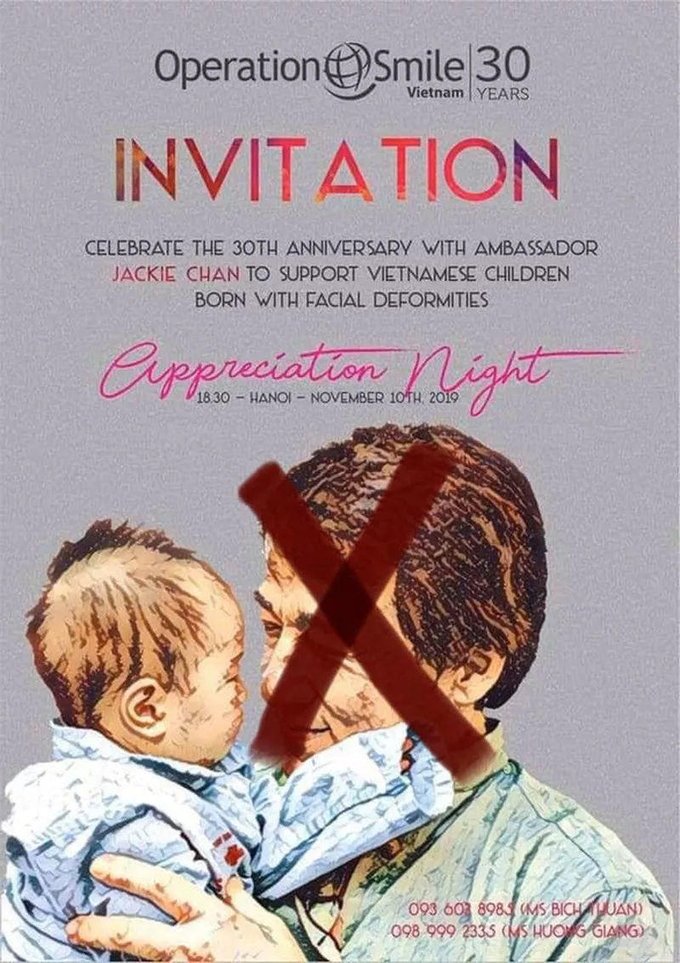 성룡이 남중국 문제에 대해 중국 입장을 지지하는 것으로 확인되면서 베트남에서 ‘성룡 보이콧’이 확산하고 있다. ‘베트남미소미션’ 30주년 행사 포스터에서 성룡의 얼굴에 X가 그어져 있다. 사진=소후신문