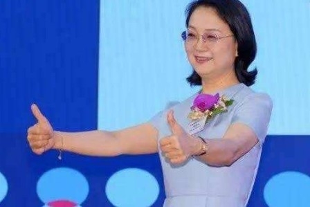 중후이쥐안(鐘慧娟) 회장 바이두 캡쳐