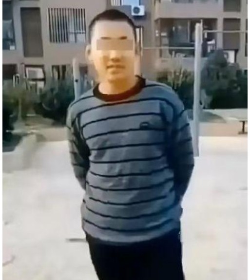 10살 여자어린이를 강간미수살해한 13살 채모 범인. 만 14살을 몇달 남겨둔 범인은 이미 키가 170센티미터에 체중이 70킬로였던 것으로 드러났다. 