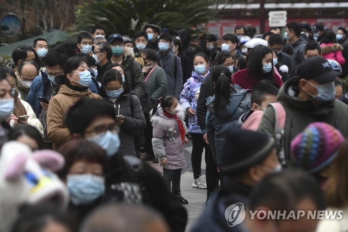 중국에서 코로나 신규 확진자가 증가세다. 연합/한중21제휴사