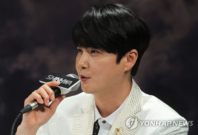 그룹 신화 멤버 신혜성. 사진=연합뉴스/한중21 제휴사