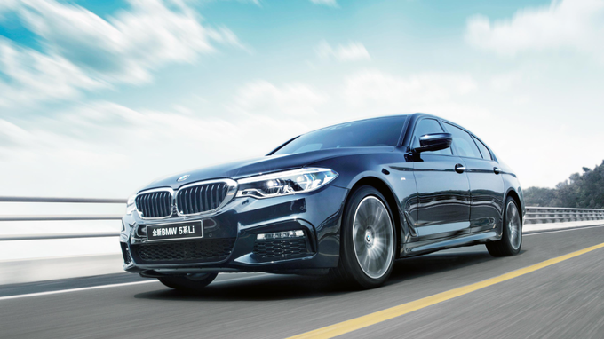 중국 프리미엄 자동차 시장 10월 판매량 1위에 오른 BMW 5시리즈. 사진=중국 포털 바이두 캡처
