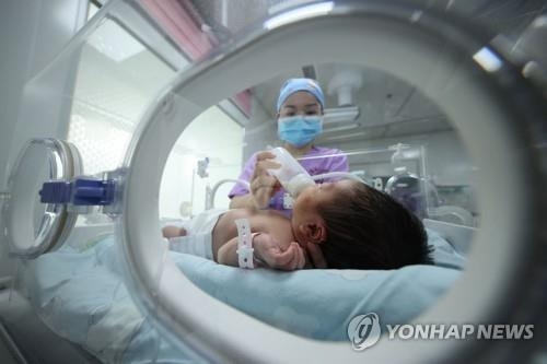중국의 산부인과병원 신생아실. 사진=연합뉴스/한중21 제휴사