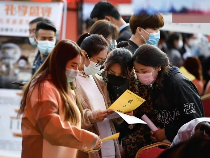 중국 칭하이성 대학생 취업박람회. 사진=연합뉴스/한중21 제휴사