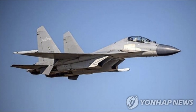 <strong>중국 인민해방군 J-16 전투기. 사진=연합뉴스/한중21 제휴사</strong>