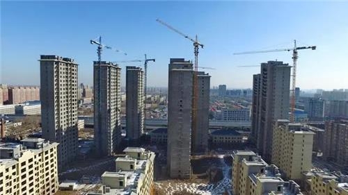 중국 베이징의 아파트단지 건설현장. 사진=연합뉴스/한중21 제휴사