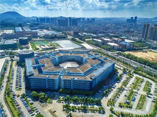 중국 전기차 1위 업체 비야디(比亞迪, BYD)의 광둥성 선전 본사. 사진=연합뉴스/한중21 제휴사