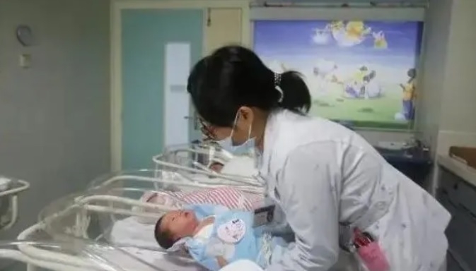 중국의 산부인과병원 신생아실. 사진=중국 포털 바이두 캡처