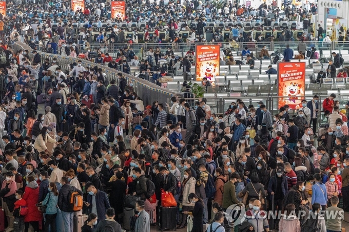 광저우 철도역 사진. 사진=연합뉴스
