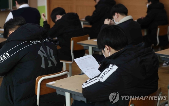 입시를 준비중인 학생. 사진=연합뉴스